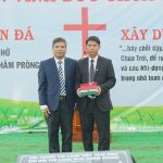 Ban Đại diện có lời chúc mừng và tặng quà cho Hội Thánh.