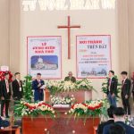 Ms D. Huynh huong dan nghi thuc cung hien