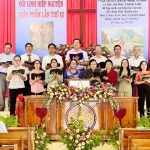 Các Giáo phẩm Khu vực III&IV Tôn vinh CHúa Thánh ca số 291-ĐI TỪNG BƯỚC.