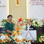 21.Công an xã Lãnh Ngọc chúc mừng
