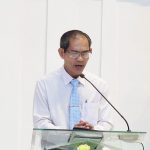 Mục sư Nguyễn Duy Hải thành viên BĐD cầu nguyện khai mạc.