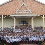 Hình Lưu Niệm Tại Nhà Thờ Plei Brel dôr