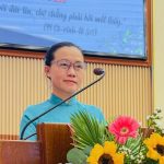 BÀ Mục sư Ngô Hồng Điền hướng dẫn chương trình buổi sáng