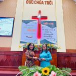 Đặc trách Phụ Nữ Khu vực chúc mừng