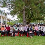 Quang cảnh chương trình bên ngoài (2)