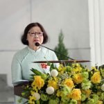 18. Bà Lê Thị MInh Chánh giới thiệu ý nghĩa và hướng dẫn chương trình