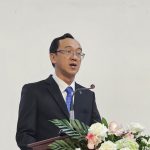 Ms Nguyễn Thiên Tài hướng dẫn Chương trình (buổi chiều)