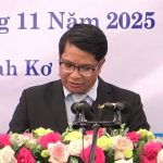 Mục sư Liêng Jrang Ly Sê- UVBĐ D hướng dẫn chương trình thờ phượng