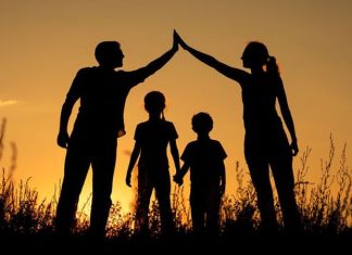 NẾP TIN KÍNH CỦA GIA ĐÌNH CƠ ĐỐC