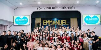 “Em-ma-nu-ên – Đức Chúa Trời Ở Cùng Chúng Ta” – Lời Ca Vang Của Những Người Trẻ Cơ Đốc và Lời Nhắc Nhở Về Sứ Mạng Truyền Rao Tin Lành