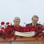 Mục sư Thái Phước Trường thay mặt Hội đồng Quản trị Sản nghiệp tiếp nhận cơ sở nhà thờ Tin Lành Phú Túc