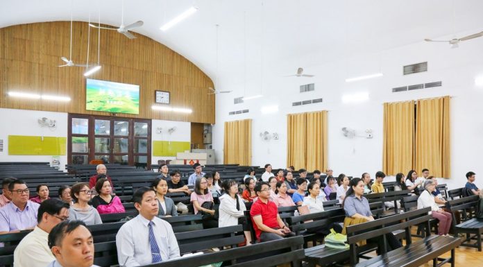 TP. HCM: Lễ Bế giảng Khóa 4 & Khai giảng Khóa 5 lớp Thánh Kinh Căn Bản Hoa Ngữ