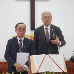 Mục sư Nguyễn Thế Hiển UvTLH rao giảng Lời Chúa và Thực hiên Nghi thức Bổ nhiệm.