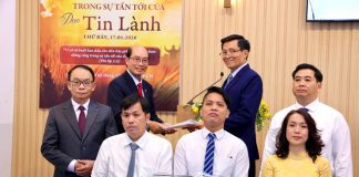 TP.HCM: Lễ Cảm Tạ Chúa Và Công Bố Thành Lập Điểm Nhóm Tin Lành Hòa Bình Chánh