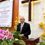 4-1 Mục sư Trí sự Nguyễn Thành Kính giảng Lời Chúa