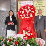 Ban Đại Diện Tin Lành tỉnh Đồng Nai tặng quà Chúc mừng