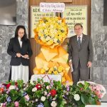 Tổng liên hội tăng hoa Chúc mừng