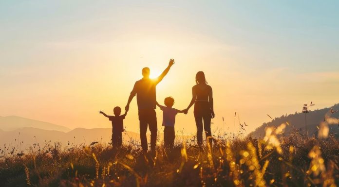 Có Nên Trừng Phạt Con Cái Vì Tội Lỗi Của Cha Mẹ?