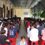 2. Quang cảnh bên ngoài