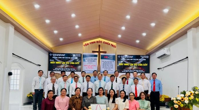 An Giang: Hiệp nguyện Giáo phẩm tại Nhà thờ Tin Lành Phú Quốc