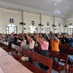 Giờ tập hát với cử điệu (1)