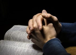 6 Cách Giúp Con Tuổi Teen Điều Hướng Mạng Xã Hội Và Áp Lực Bạn Bè