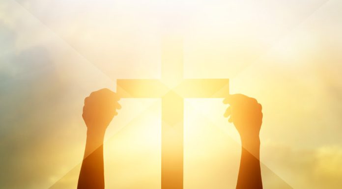 NĂM SUY NGHĨ KHÔNG ĐÚNG VỀ VỊ TRÍ CỦA NGƯỜI NỮ TRONG GIA ĐÌNH