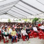 002.Quang cảnh chương trình phía trước sân nhà thờ