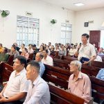 4- Các giáo viên thực hành và thảo luận 4