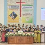 Ban hát các Hội Thánh Khu vực 2 (Định Quán, Tân Phú, Long Khánh, Xuân Lộc và Cẩm Mỹ cũ) tôn vinh Chúa Thánh ca số 314 “Tinh Binh Jêsus Tiến Lên”