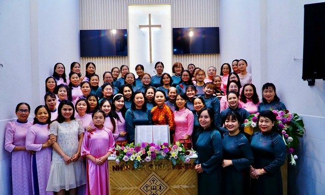 TP. HCM: Họp bạn Ban Phụ nữ tại Nhà thờ Tin Lành Bình Thới