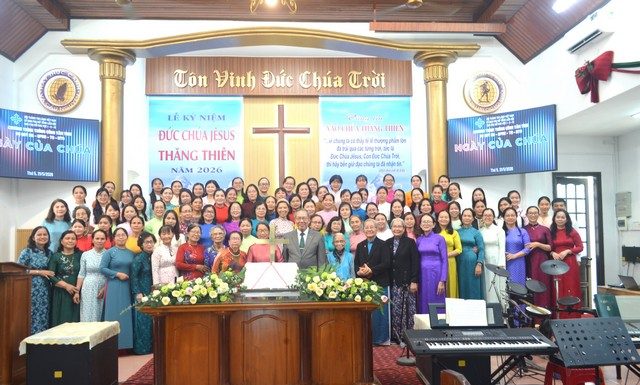 TP. Đà Nẵng: Thông công vợ Giáo phẩm và Nữ Truyền đạo khu vực I, II và III