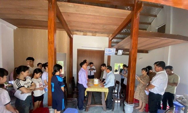 Tiếp Nối Yêu Thương: Công Tác Cứu Trợ Phục Hồi Sau Bão Lũ Của UB. YTXH-TLH