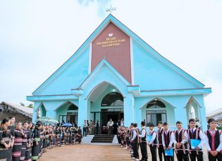 Gia Lai: Lễ Cung hiến Nhà thờ Tin Lành Plei Châm Prong