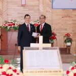 Ban đại diện phần chức mừng