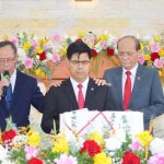 06.Trao giáo vụ lệnh, ấn tín, cầu nguyện