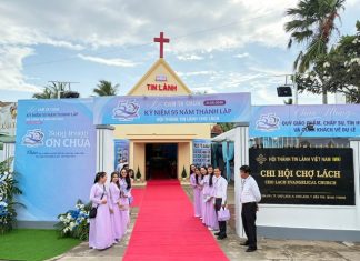 Vĩnh Long: Lễ Cảm tạ Chúa và Kỷ niệm 55 năm Thành lập HTTL Chợ Lách