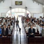 3. khung cảnh buổi lễ
