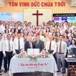 9. Hình lưu niệm quý giáo phẩm & Chấp sự, Nhân sự tham dự chương trình