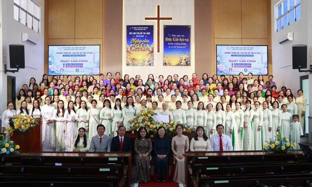 Giới nữ các Hội Thánh tỉnh Cà Mau Bồi linh – Thông công