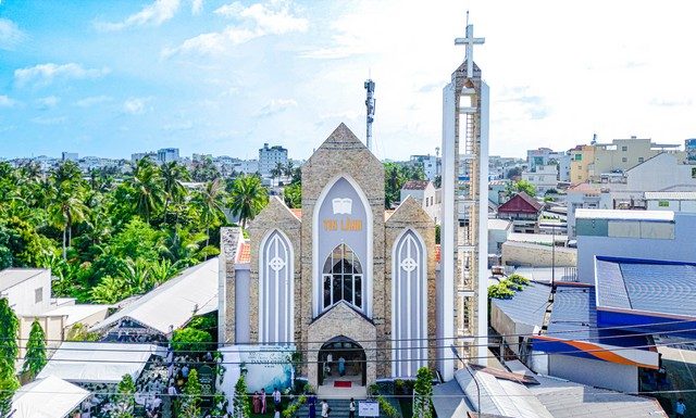 Lễ Cảm tạ ơn Chúa 100 năm Tin Lành truyền đến Bạc Liêu