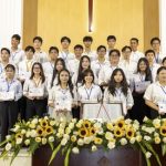 Phát Chứng chỉ cho Khóa sinh đại diện các Hội Thánh