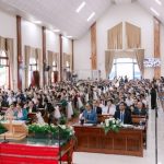 Quan Cảnh bên trong nhà Thờ