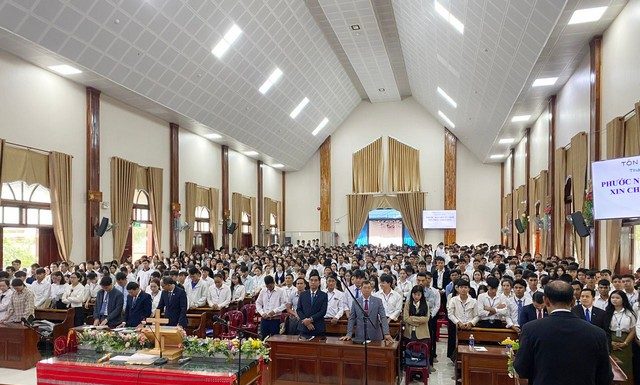 Lâm Đồng: Bế giảng Thánh Kinh Căn bản Khu vực 3