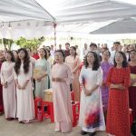 quảng cảnh bên ngoài