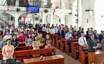 Vĩnh Long: Bồi linh – Hiệp nguyện Giáo phẩm và Đại diện Ban Chấp sự các Hội Thánh
